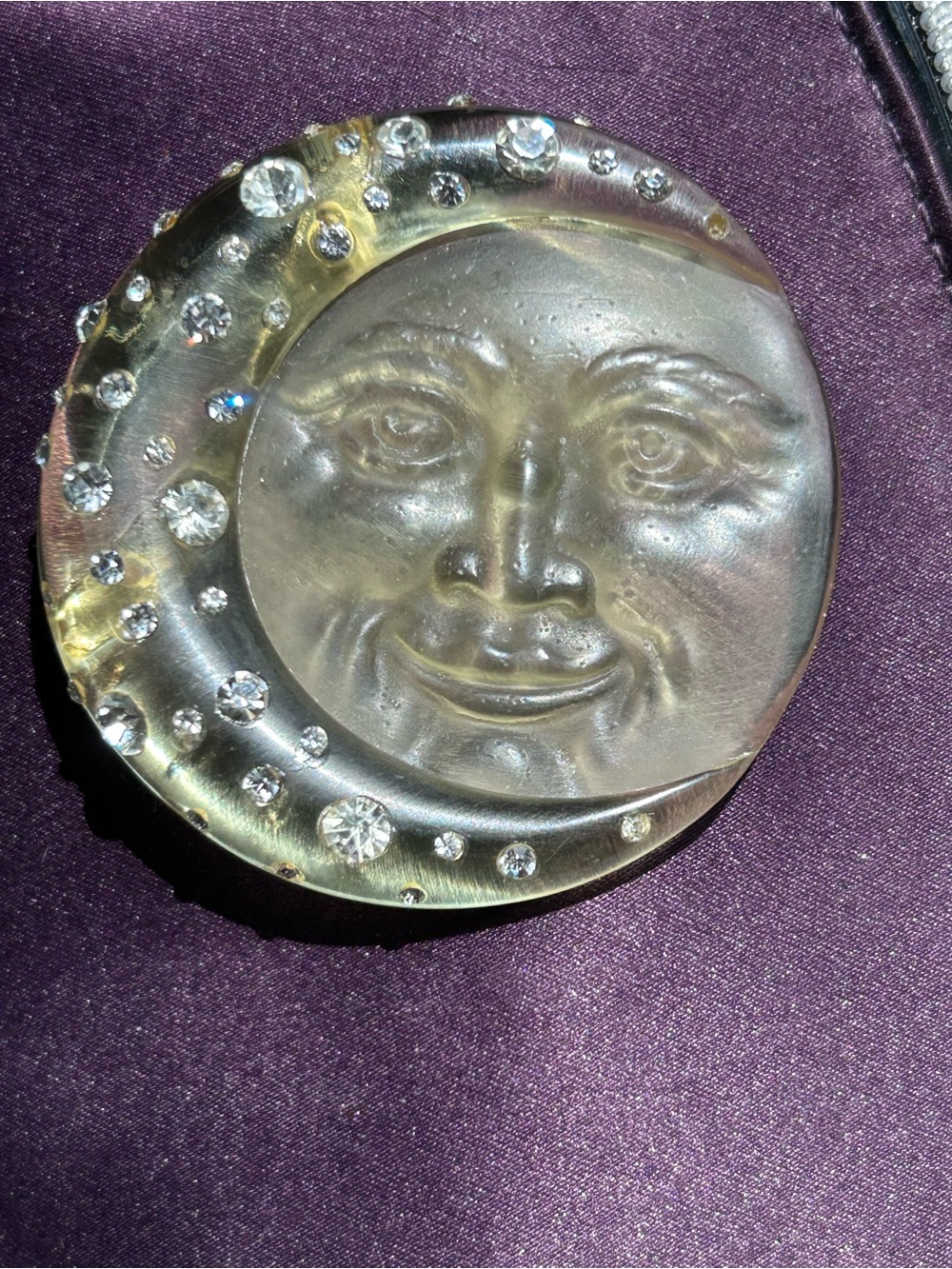 Celestial Moon Face Brooch with sparkling detail - Picture 9 of 10